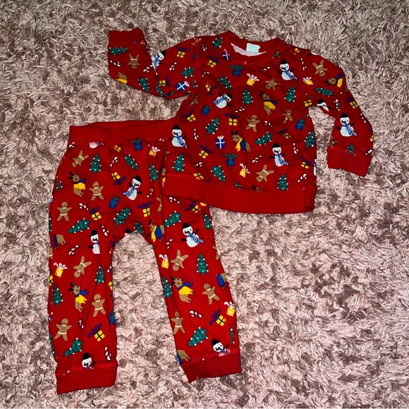H&M Christmas holiday toddler set - Picture 1 of 6